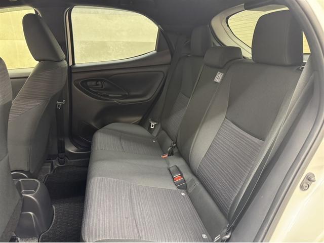 ヤリス Z モデリスタアルミホイール ディスプレイオーディオ ナビ Bluetooth バックモニター ETC 全周囲モニター 衝突被害軽減ブレーキ ペダル踏間違急発進抑制装置 車線逸脱警報装置 オートハイビーム(21枚目)