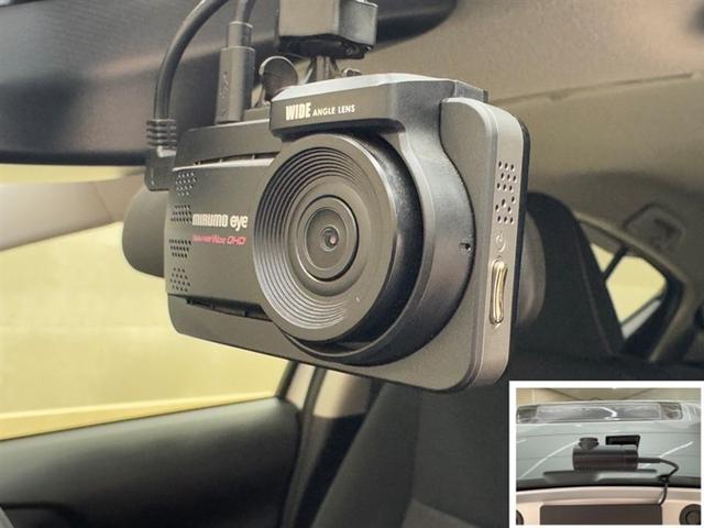 アクア Sスタイルブラック ドラレコ 全周囲モニター 衝突被害軽減ブレーキ ペダル踏み間違い急発進抑制装置 車線逸脱警報装置 オートハイビーム ワンセグ内蔵メモリー Bluetooth対応 ETC スマートキー LEDライト(15枚目)