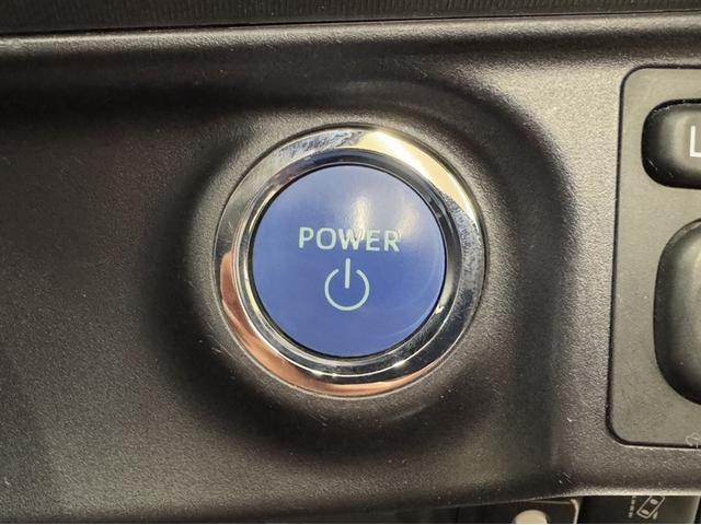 アクア Sスタイルブラック ドラレコ 全周囲モニター 衝突被害軽減ブレーキ ペダル踏み間違い急発進抑制装置 車線逸脱警報装置 オートハイビーム ワンセグ内蔵メモリー Bluetooth対応 ETC スマートキー LEDライト(16枚目)