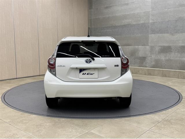 アクア S ワンオーナー ナビ ワンセグ Bluetooth バックモニター オートエアコン ETC キーレスエントリー デュアルエアバック CD再生 横滑り防止装置(27枚目)