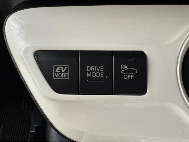 プリウス Aツーリングセレクション 衝突被害軽減ブレーキ ペダル踏み間違い急発進抑制装置 ドライブレコーダー ナビ フルセグ Bluetooth シートヒーター ETC LED ブラインドスポットモニター クルーズコントロール(28枚目)