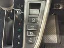 EVモードスイッチが付いているので、早朝・深夜の住宅街や屋内駐車場などで、騒音や排気ガスを気にすることなく走行出来ます。