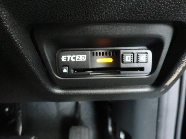 ステップワゴンスパーダ スパーダ・クールスピリット ホンダセンシング サイドエアバック スマートキ AW 左右電動スライドドア バックモニタ Wエアコン 地TV ナビ&TV 三列シート 助手席エアバッグ ドライブレコーダ AAC 横滑り防止機能 ABS 記録簿 盗難防止(12枚目)