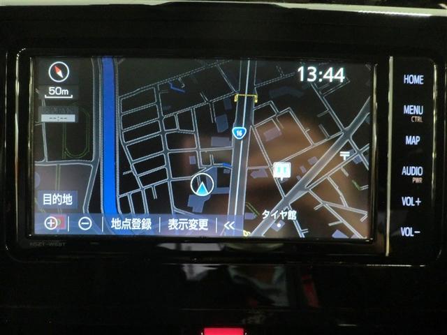 純正メモリーナビ付きです☆お出かけの際には嬉しい装備ですね♪