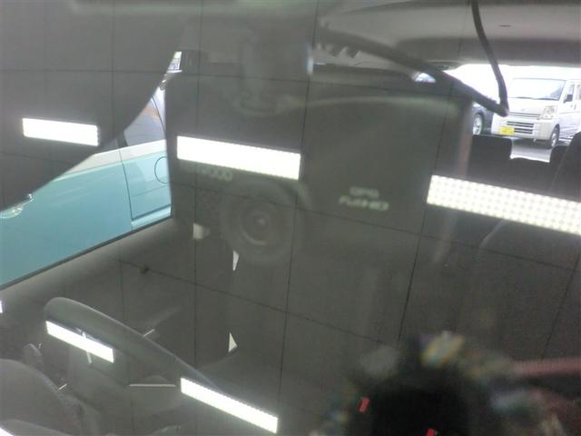 今やドライブレコーダーは欠かせない装備となりました。しっかり付いてます！！