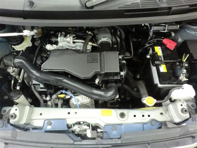 エンジンルームもしっかりクリーニングしています！エンジンオイル・オイルフィルター・ワイパーラバー・バッテリーは交換しますので、納車整備も安心！！