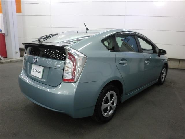 サービス工場を併設完備しております。車検・点検・修理なんでもお任せ下さい！！