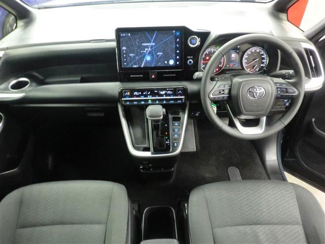 ヴォクシー Ｓ－Ｇ　点検記録簿付　Ｒカメラ　メモリーナビ　アルミホイル　ＬＥＤヘッドランプ　横滑り防止装置　スマートキ　キーレスエントリー　３列シート　ナビ＆ＴＶ　フルセグテレビ　ワンオーナー　盗難防止システム　ＥＴＣ（6枚目）