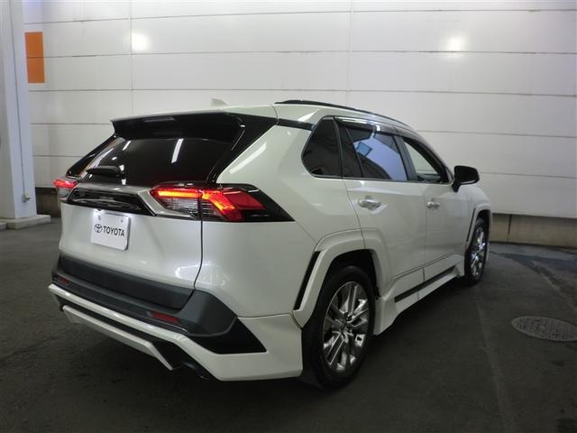 ＲＡＶ４ Ｇ　Ｚパッケージ　デュアルエアコン　インテリジェントクリアランスソナー　パノラマルーフ　エアロ　整備記録簿　ＡＷＤ　ＬＥＤライト　アルミホイル　オートクルーズ　横滑り防止装置　バックガイドモニター　盗難防止装置　ＡＢＳ（4枚目）