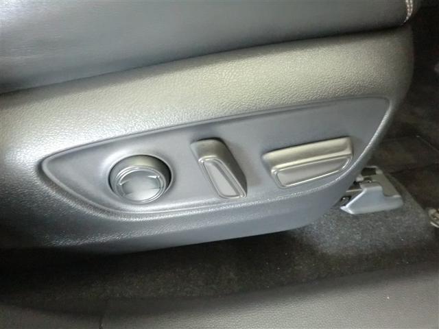 ＲＡＶ４ Ｇ　Ｚパッケージ　デュアルエアコン　インテリジェントクリアランスソナー　パノラマルーフ　エアロ　整備記録簿　ＡＷＤ　ＬＥＤライト　アルミホイル　オートクルーズ　横滑り防止装置　バックガイドモニター　盗難防止装置　ＡＢＳ（17枚目）