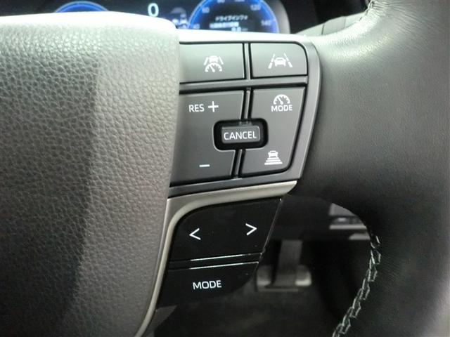 クラウン Ｚ　レザーシート　ＬＥＤヘッドライト　１オナ　地デジＴＶ　ＡＢＳ　パワーシート　バックモニター　スマートキー　ＥＴＣ　ドライブレコーダー　アルミホイール　エアコン　盗難防止装置　メモリーナビ　キーレス（11枚目）