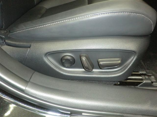 クラウン Ｚ　レザーシート　ＬＥＤヘッドライト　１オナ　地デジＴＶ　ＡＢＳ　パワーシート　バックモニター　スマートキー　ＥＴＣ　ドライブレコーダー　アルミホイール　エアコン　盗難防止装置　メモリーナビ　キーレス（18枚目）