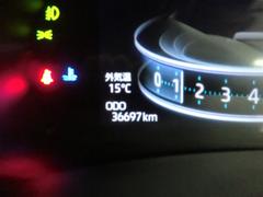 ��ǯ�֡����Ե�Υ̵���¤Υȥ西���󥰥���ݾ��դ��Ƥ��ޤ�������Υȥ西�Τ�Ź���б��פ��ޤ��� 5