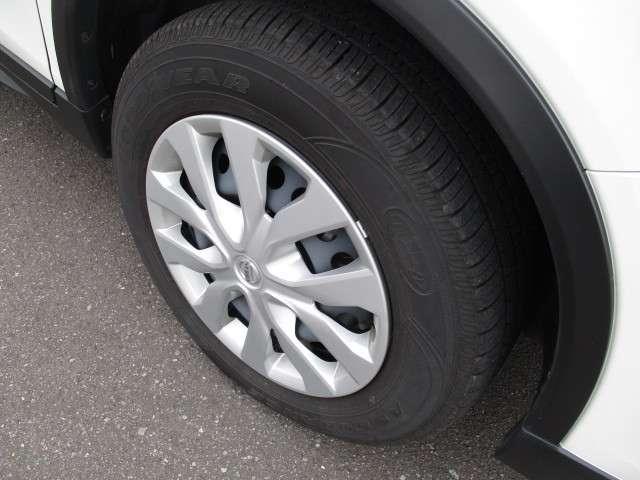 2.0 20S 2列車 4WD エマージェンシーブレーキシステム搭載(18枚目)