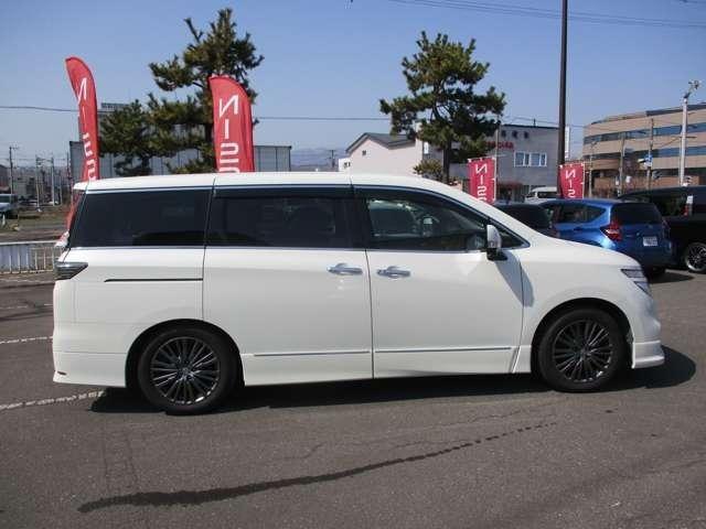 日産 エルグランド