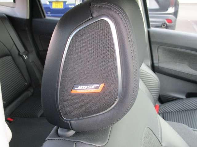 オーラ 1.2 G FOUR レザーエディション 4WD 試乗車UP アラウンドビューモニター SOS(12枚目)