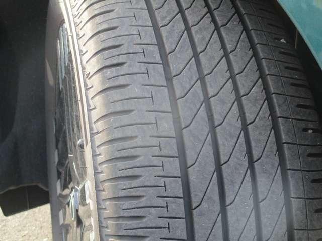 オーラ 1.2 G FOUR レザーエディション 4WD 試乗車UP アラウンドビューモニター SOS(18枚目)