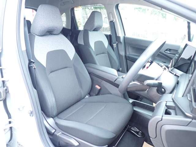 ノート 1.2 S 軽減ブレーキ ワンオーナー 禁煙 バックカメラ インテリキー イモビライザー メモリーナビ ドライブレコーダー ナビTV付き ワンセグTV付き 整備点検記録簿 ETC オートエアコン サイドエアバッグ(17枚目)