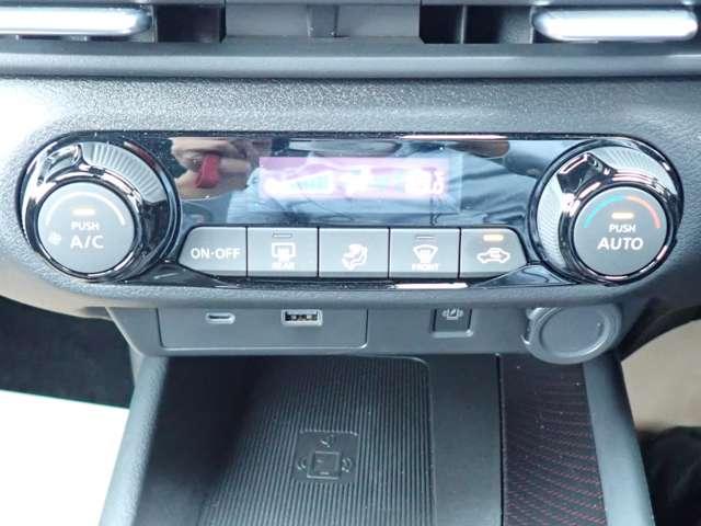 オーラ 1.2 NISMO エマブレ プロパイ インテリミラー カーテンエアバッグ エマブレ 禁煙 インテリキー ETC ドラレコ 車線逸脱警報 ワンセグ キーフリーシステム ダブルエアバック 定期点検記録簿 アルミホイール 運転席エアバッグ メモリーナビ ABS(7枚目)