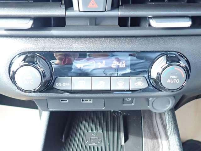 オーラ 1.2 G レザーエディション 当社社用車 ワンオーナ 追突防止 レーダークルーズ 車線逸脱警報装置 禁煙車 LED ドライブレコーダー 盗難防止 記録簿 バックモニター ETC インテリジェントキー メモリーナビゲーション AW ABS(7枚目)