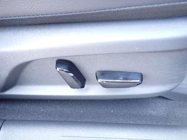 オーラ 1.2 G レザーエディション 当社社用車 ワンオーナ 追突防止 レーダークルーズ 車線逸脱警報装置 禁煙車 LED ドライブレコーダー 盗難防止 記録簿 バックモニター ETC インテリジェントキー メモリーナビゲーション AW ABS(19枚目)