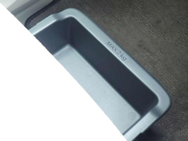 デイズ 660 X 純正メモリナビ エマブレ アラウンドビュ アラウンドM 踏み間違え防止 禁煙 スマートキー イモビライザー バックカメラ 1オーナー ETC レーンキープ アイドリングストップ ドライブレコーダー キーレス フルオートエアコン ナビTV PS(18枚目)