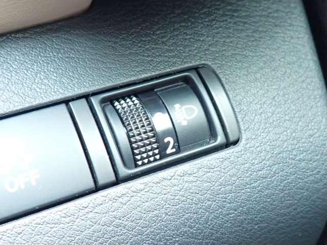 キックス １．２　Ｘ　ツートーン　インテリアエディション　（ｅ－ＰＯＷＥＲ）　シートヒーター　エマブレ　プロパイ　レーダークルーズ　禁煙　被害軽減ブレーキ　ＬＥＤヘッドライト　アラウンドビューモニター　インテリジェントキー　ドラレコ　ＥＴＣ　メモリ－ナビ　エアコン　パワステ　キーレス　パワーウィンドウ　ＡＢＳ（8枚目）