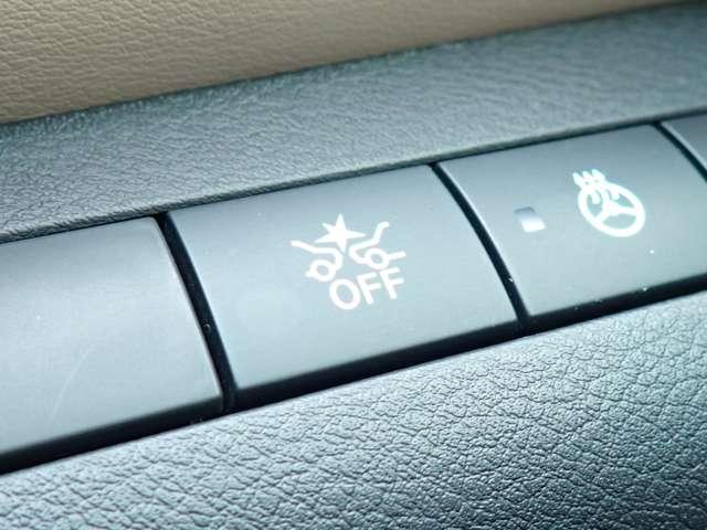 キックス １．２　Ｘ　ツートーン　インテリアエディション　（ｅ－ＰＯＷＥＲ）　シートヒーター　エマブレ　プロパイ　レーダークルーズ　禁煙　被害軽減ブレーキ　ＬＥＤヘッドライト　アラウンドビューモニター　インテリジェントキー　ドラレコ　ＥＴＣ　メモリ－ナビ　エアコン　パワステ　キーレス　パワーウィンドウ　ＡＢＳ（10枚目）