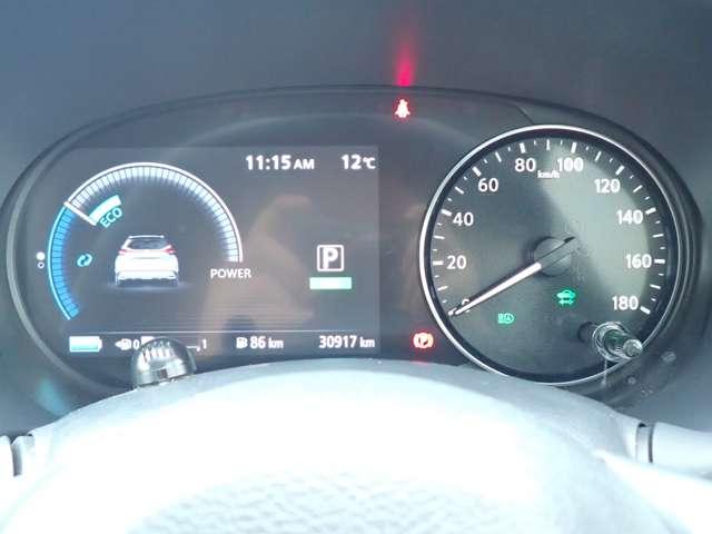 キックス １．２　Ｘ　ツートーン　インテリアエディション　（ｅ－ＰＯＷＥＲ）　シートヒーター　エマブレ　プロパイ　レーダークルーズ　禁煙　被害軽減ブレーキ　ＬＥＤヘッドライト　アラウンドビューモニター　インテリジェントキー　ドラレコ　ＥＴＣ　メモリ－ナビ　エアコン　パワステ　キーレス　パワーウィンドウ　ＡＢＳ（16枚目）