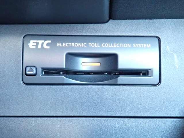 セレナ 2.0 ハイウェイスター Vセレクション 純正HDDナビ バックモニター 左右電動スライドドア ETC車載器 盗難防止 禁煙 バックモニタ Wエアバック HDDナビ パワステ PW インテリジェントキー キーフリー オートエアコン ナビTV 記録簿 ABS ワンセグTV(8枚目)