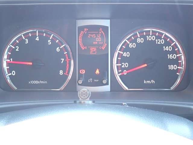 セレナ 2.0 ハイウェイスター Vセレクション 純正HDDナビ バックモニター 左右電動スライドドア ETC車載器 盗難防止 禁煙 バックモニタ Wエアバック HDDナビ パワステ PW インテリジェントキー キーフリー オートエアコン ナビTV 記録簿 ABS ワンセグTV(10枚目)