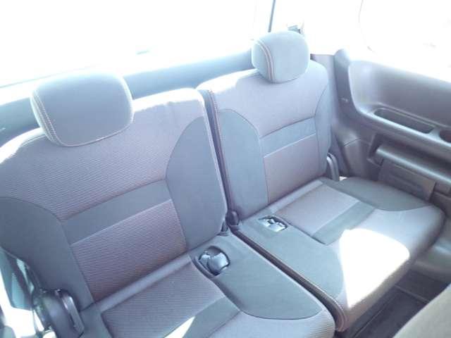 セレナ 2.0 ハイウェイスター Vセレクション 純正HDDナビ バックモニター 左右電動スライドドア ETC車載器 盗難防止 禁煙 バックモニタ Wエアバック HDDナビ パワステ PW インテリジェントキー キーフリー オートエアコン ナビTV 記録簿 ABS ワンセグTV(15枚目)