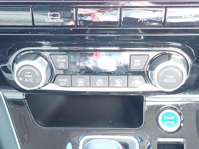 セレナ 1.2 e-POWER ハイウェイスター V アラウンドビュー エマブレ プロパイ 360°カメラ エマジェンシーブレーキ 1オナ スマキー バックカメラ 禁煙 LED レーンアシスト 点検記録簿付 ETC ドラレコ イモビ サイドカーテンエアバック フルオートエアコン エアバック(7枚目)