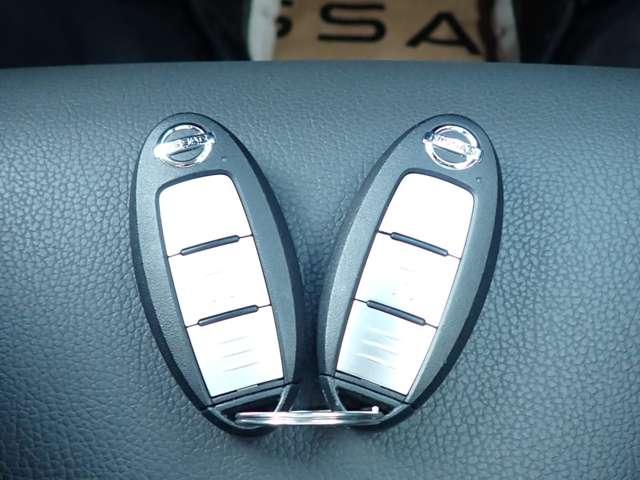 キックス 1.2 X ツートーン インテリアエディション (e-POWER) インテリルームミラー プロパイ エマブレ エマージェンシーB セキュリティ アラウンドモニター Rカメラ LED ワンオーナ 禁煙 エアコン ドラレコ スマートキー 記録簿 ETC メモリーナビ サイドエアバック AW キーレス ワンセグTV(20枚目)