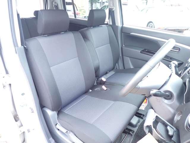 ワゴンＲスティングレー ６６０　スティングレー　Ｘ　純正ＣＤ付きＡＭ／ＦＭラジオ　ＥＴＣ　禁煙車両　キーレスリモコン　パワーウィンド　ＷエアＢ　運転席エアバッグ　エアコン　イモビ　ＡＢＳ　ＰＳ　ＥＴＣ　アルミホイール　記録簿付（8枚目）