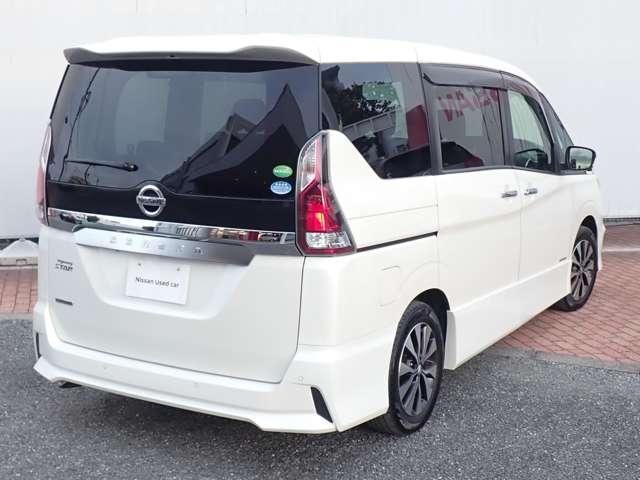 セレナ 2.0 ハイウェイスター VセレクションII エマブレ 両オートスライドドア バックモニタ 全周囲モニタ アイスト 寒冷地 Pアシスト インテリキー LEDライト ETC車載器 オートクルーズコントロール サイドエアバッグ 記録簿 ドライブレコーダー メモリ-ナビ 禁煙 アルミ(2枚目)