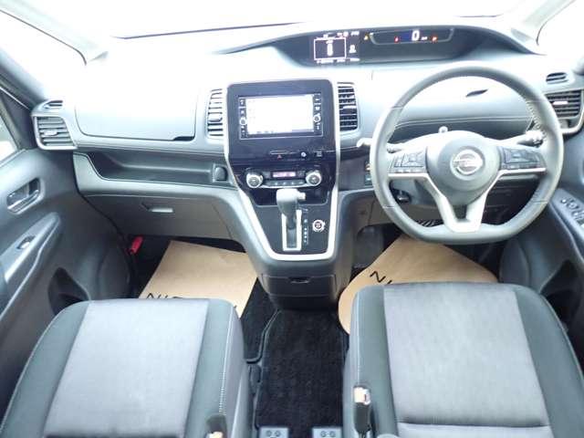 セレナ 2.0 ハイウェイスター VセレクションII エマブレ 両オートスライドドア バックモニタ 全周囲モニタ アイスト 寒冷地 Pアシスト インテリキー LEDライト ETC車載器 オートクルーズコントロール サイドエアバッグ 記録簿 ドライブレコーダー メモリ-ナビ 禁煙 アルミ(3枚目)