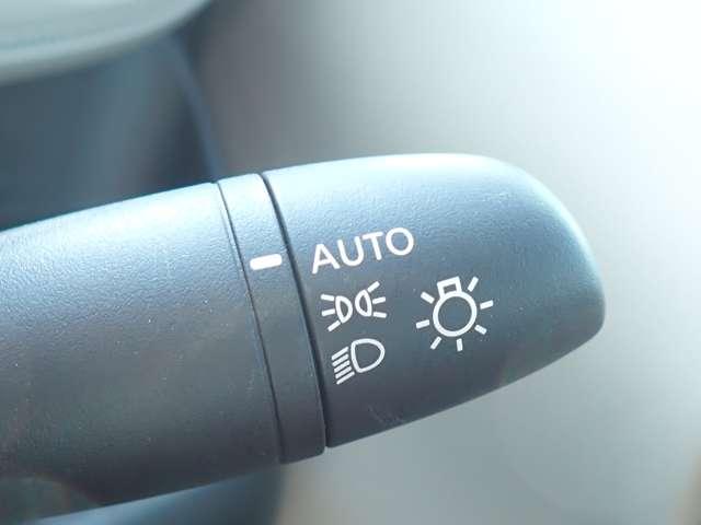 デイズ 660 X 純正メモリナビ エマブレ アラウンドM 踏み間違え防止 禁煙 スマートキー イモビライザー バックカメラ 1オーナー ETC レーンキープ アイドリングストップ ドライブレコーダー キーレス フルオートエアコン ナビTV PS(13枚目)