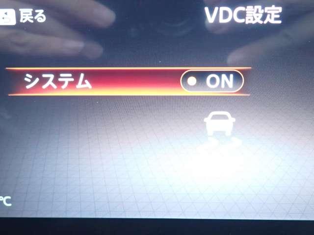 セレナ １．４　ｅ－ＰＯＷＥＲ　ハイウェイスターＶ　メーカーＭナビ　エマブレ　プロパイ　自動（被害軽減）ブレーキ　ＬＤＰ　追従クルーズ　ＬＥＤランプ　バックモニター　禁煙　アルミホイール　ドライブレコーダ　ＥＴＣ　記録簿　盗難防止システム　スマートキー　１オナ　オートエアコン　ナビＴＶ（8枚目）