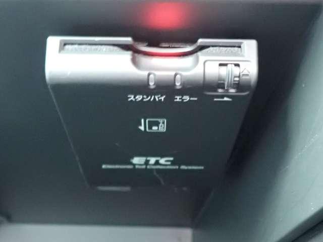 ノート １．２　Ｘ　ＤＩＧ－Ｓ　Ｖセレクション　プラスセーフティ　純正Ｍナビ　アラウンドビュー　エマブレ　アラウンドビューＭ　リアカメラ　禁煙　レーンアシスト　ドライブレコーダー　盗難防止システム　Ｗエアバック　記録簿　エアバッグ　ＥＴＣ　キーフリー　ＰＷ　ＡＢＳ　ＴＶナビ　メモリーナビ　ＰＳ　誤発進抑制（12枚目）