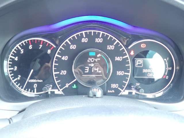 ノート １．２　Ｘ　ＤＩＧ－Ｓ　Ｖセレクション　プラスセーフティ　純正Ｍナビ　アラウンドビュー　エマブレ　アラウンドビューＭ　リアカメラ　禁煙　レーンアシスト　ドライブレコーダー　盗難防止システム　Ｗエアバック　記録簿　エアバッグ　ＥＴＣ　キーフリー　ＰＷ　ＡＢＳ　ＴＶナビ　メモリーナビ　ＰＳ　誤発進抑制（14枚目）