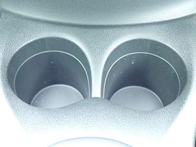 ノート １．２　Ｘ　ＤＩＧ－Ｓ　Ｖセレクション　プラスセーフティ　純正Ｍナビ　アラウンドビュー　エマブレ　アラウンドビューＭ　リアカメラ　禁煙　レーンアシスト　ドライブレコーダー　盗難防止システム　Ｗエアバック　記録簿　エアバッグ　ＥＴＣ　キーフリー　ＰＷ　ＡＢＳ　ＴＶナビ　メモリーナビ　ＰＳ　誤発進抑制（16枚目）