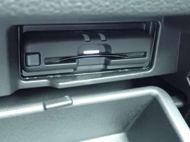 セレナ １．２　ｅ－ＰＯＷＥＲ　ハイウェイスター　Ｖ　後席モニター　エマブレ　プロパイ　３６０°カメラ　エマジェンシーブレーキ　１オナ　スマキー　バックカメラ　禁煙　ＬＥＤ　レーンアシスト　点検記録簿付　ＥＴＣ　ドラレコ　イモビ　サイドカーテンエアバック　フルオートエアコン　エアバック（11枚目）