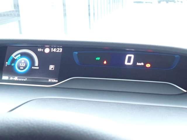 セレナ １．２　ｅ－ＰＯＷＥＲ　ハイウェイスター　Ｖ　後席モニター　エマブレ　プロパイ　３６０°カメラ　エマジェンシーブレーキ　１オナ　スマキー　バックカメラ　禁煙　ＬＥＤ　レーンアシスト　点検記録簿付　ＥＴＣ　ドラレコ　イモビ　サイドカーテンエアバック　フルオートエアコン　エアバック（15枚目）