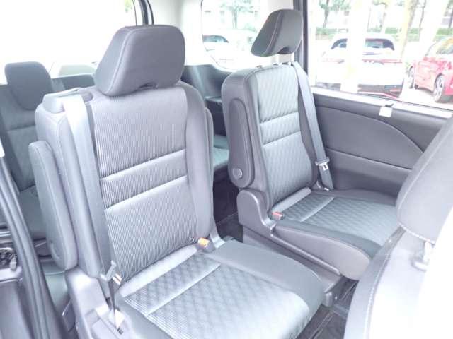 セレナ １．２　ｅ－ＰＯＷＥＲ　ハイウェイスター　Ｖ　後席モニター　エマブレ　プロパイ　３６０°カメラ　エマジェンシーブレーキ　１オナ　スマキー　バックカメラ　禁煙　ＬＥＤ　レーンアシスト　点検記録簿付　ＥＴＣ　ドラレコ　イモビ　サイドカーテンエアバック　フルオートエアコン　エアバック（19枚目）