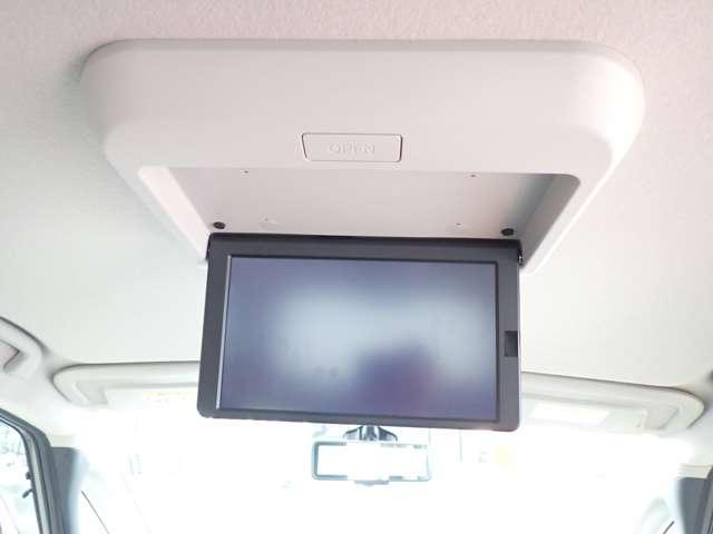 セレナ １．２　ｅ－ＰＯＷＥＲ　ハイウェイスター　Ｖ　後席モニター　エマブレ　プロパイ　３６０°カメラ　エマジェンシーブレーキ　１オナ　スマキー　バックカメラ　禁煙　ＬＥＤ　レーンアシスト　点検記録簿付　ＥＴＣ　ドラレコ　イモビ　サイドカーテンエアバック　フルオートエアコン　エアバック（20枚目）