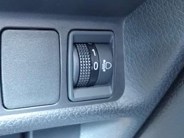 ヘッドライトレベライザー付だから荷物が多くなっても先行車などに眩しくさせずに済みます。