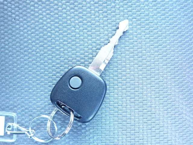 ワゴンR 660 FX-S リミテッド 純正FM・AM・CD・MDデッキ マニュアルエアコン Wエアバッグ エアバック パワーウィンドー アルミホイール PS 禁煙車 ABS 記録簿有(16枚目)