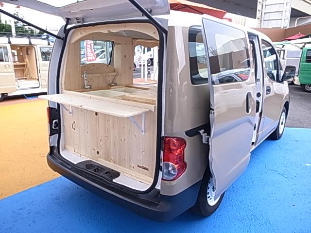 DX オリジナルキッチンカー 移動販売車 大型シンク(10枚目)