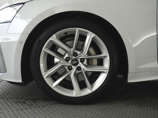 Ａ５スポーツバック ４０ＴＤＩクワトロ　Ｓライン　認定中古車　ワンオーナー　パークアシストパッケージ　アウディプレセンスリア　サラウンドビューカメラ　アダプティブクルーズコントロール　レーンアシスト　オートマチックテールゲート（8枚目）